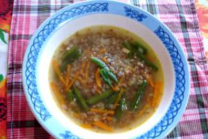 Sup soba dengan kacang hijau Cara memasak sup kacang dengan soba