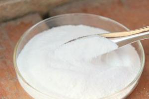 Proprietà chimiche del gluconato di sodio: uso nell'industria alimentare, benefici e danni, effetti sul corpo